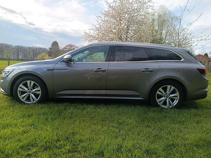Gebraucht Renault Talisman 160 PS (117 kW) 2019 Silber Kombi