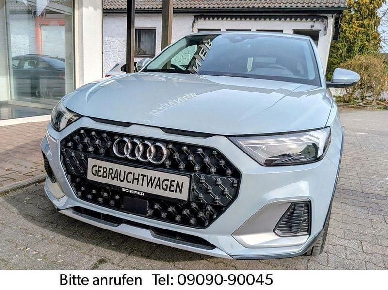 Gebraucht Audi A1 Sport 95 PS (69 kW) 2024 Pfeilgrauperleffekt SUV