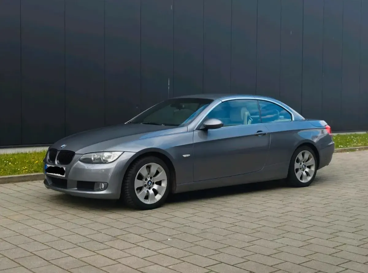 Occasion BMW 330 Cabriolet 272 ch (200 kW) 2008 Gris Cabriolet