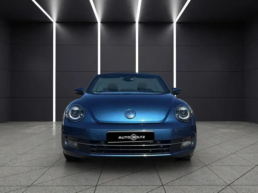 Gebraucht VW Beetle Design 110 PS (80 kW) 2016 Blau Kleinwagen