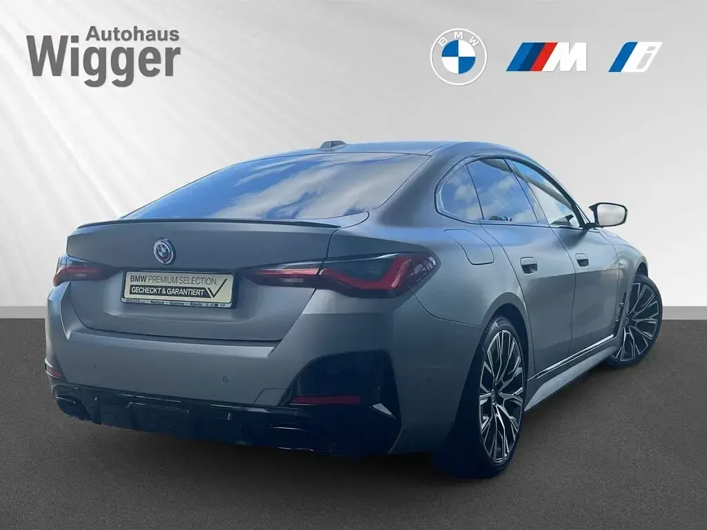 Gebraucht BMW M440 M Sport 374 PS (275 kW) 2023 Grau Limousine