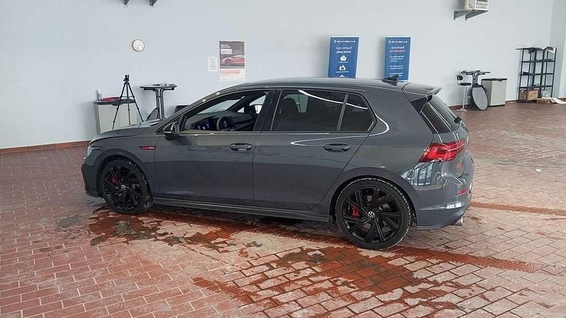 Gebraucht VW Golf VIII GTI 245 PS (180 kW) 2022 Limousine