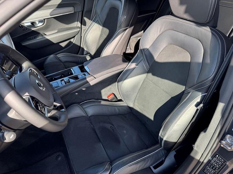 Gebraucht Volvo V90 R-Design 341 PS (250 kW) 2021 Denim blue / metallic (blau) Kombi
