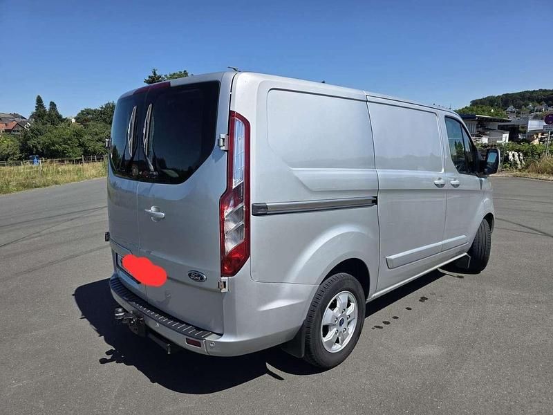 Gebraucht Ford Transit Custom 125 PS (91 kW) 2016 Silber Van