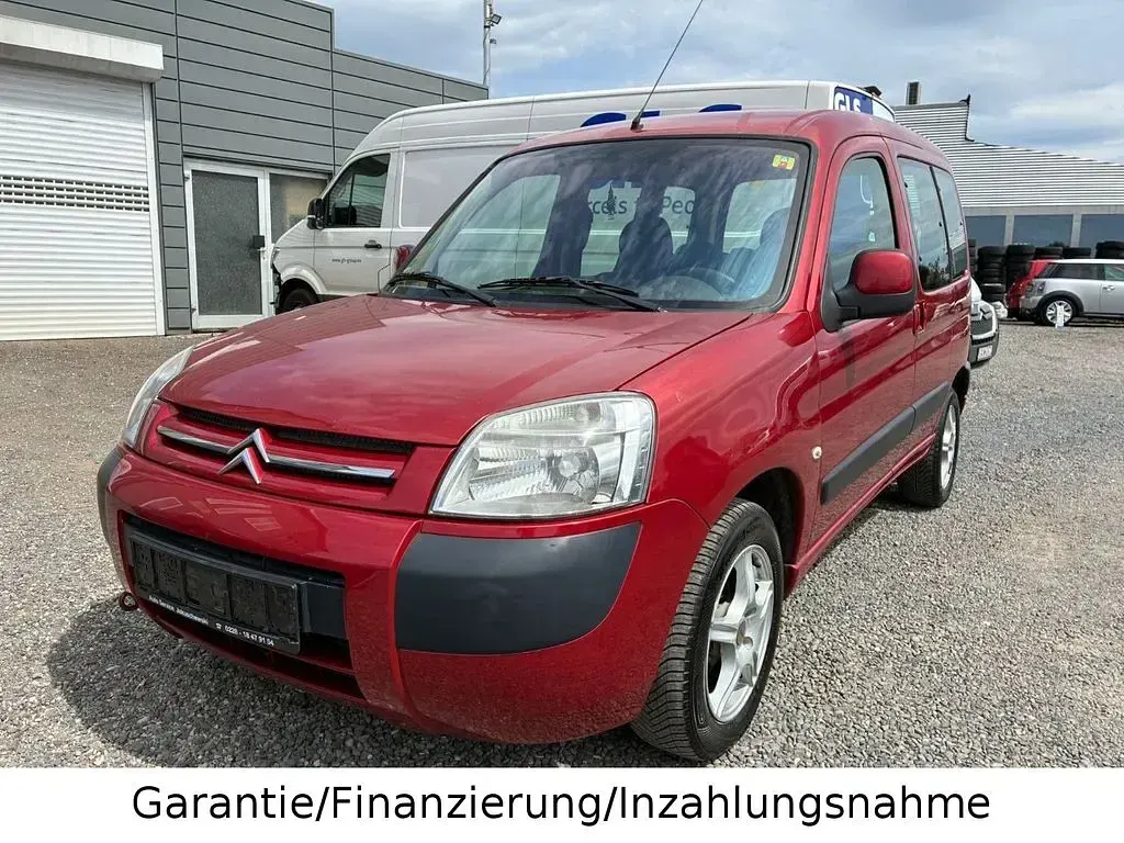 Gebraucht Citroën Berlingo 109 PS (80 kW) 2008 Rot Van / Kleinbus