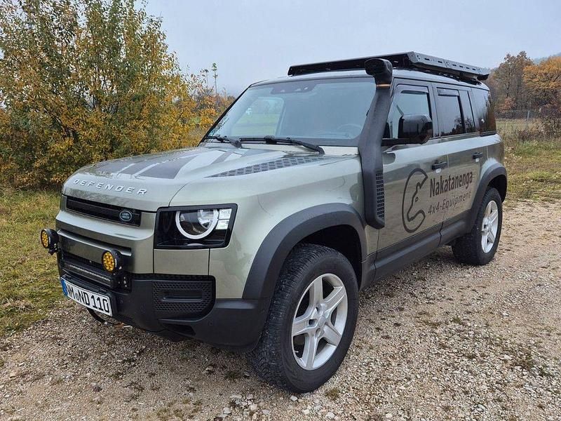 Grün Gebraucht 2020 Land Rover Defender SUV | 62.900 € - Bild 1/4