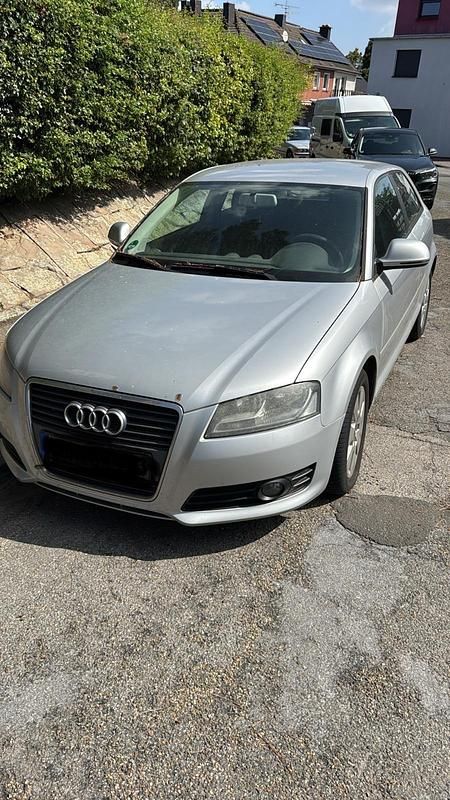 Silber Gebraucht 2009 Audi A3 Limousine | 1.250 € (Guter Preis) - Bild 1/4