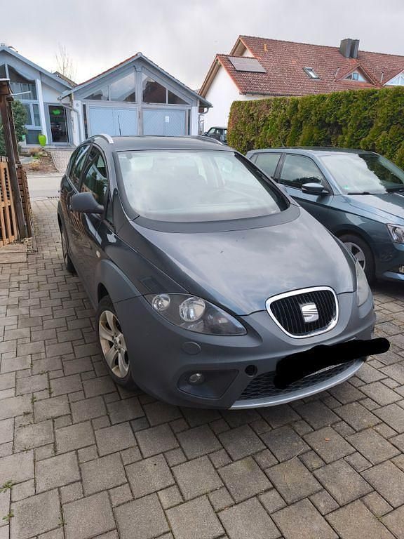 Gebraucht Seat Altea 140 PS (102 kW) 2008 Braun Van / Kleinbus