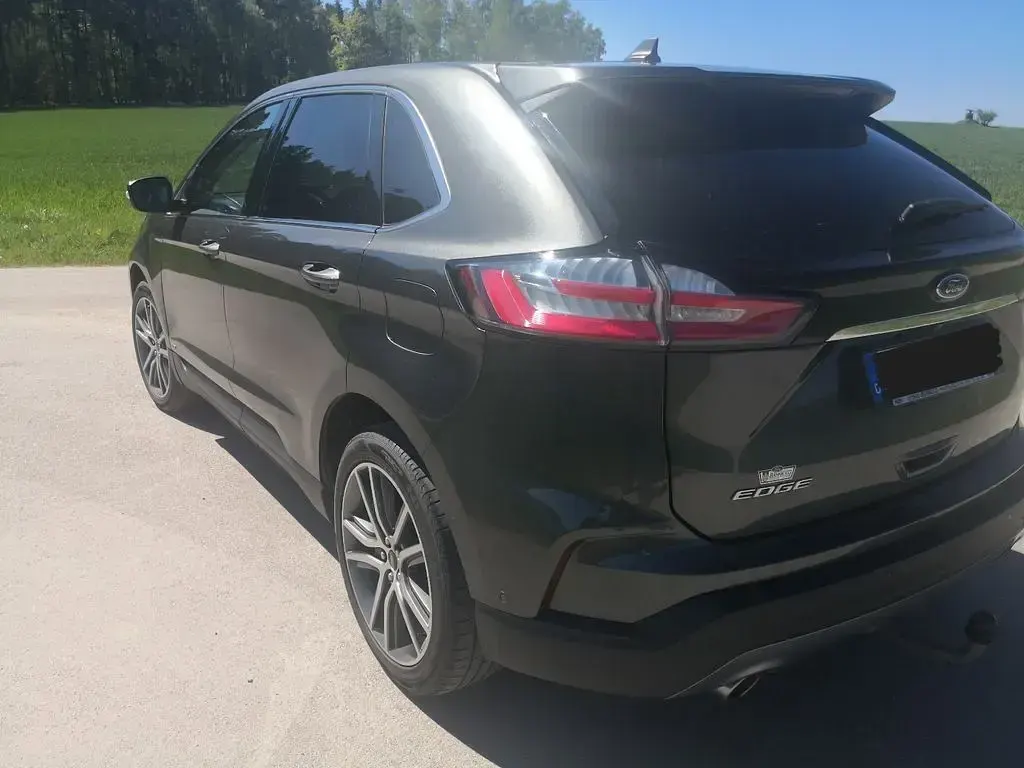Gebraucht Ford Edge Titanium 238 PS (175 kW) 2019 Grau SUV