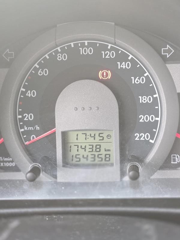 Gebraucht VW Fox 68 PS (50 kW) 2011 Grau Kleinwagen