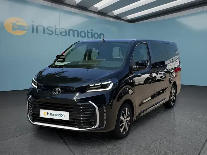 Gebraucht Toyota Proace Verso 178 PS (130 kW) 2025 Schwarz Kombi