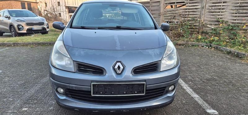 Gebraucht Renault Clio III 75 PS (55 kW) 2006 Grau Limousine