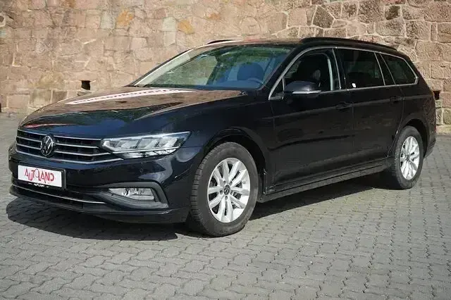 Gebraucht VW Passat Business 150 PS (110 kW) 2020 Schwarz Kombi