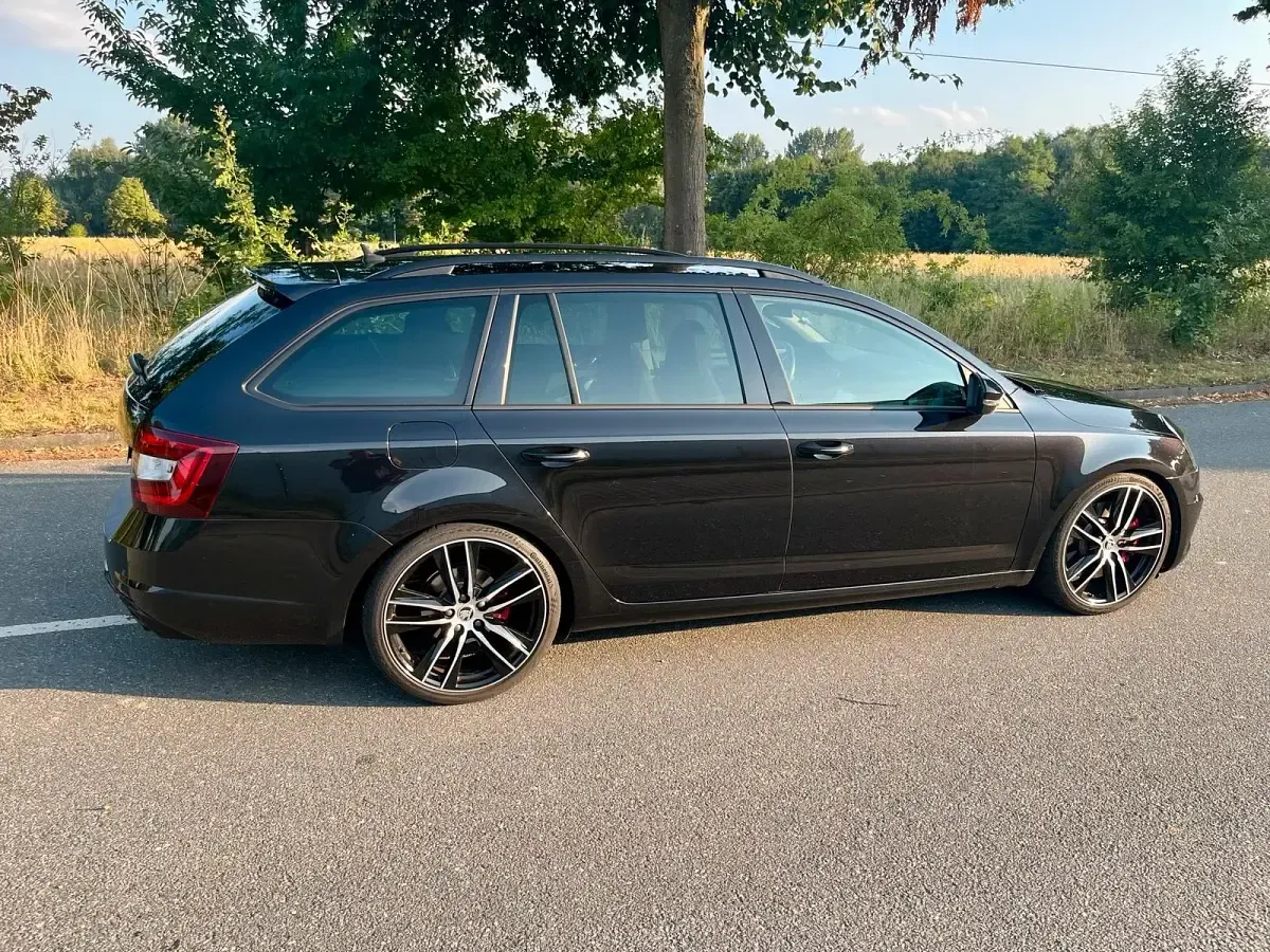 Gebraucht Skoda Octavia RS 230 PS (169 kW) 2018 Schwarz Kombi