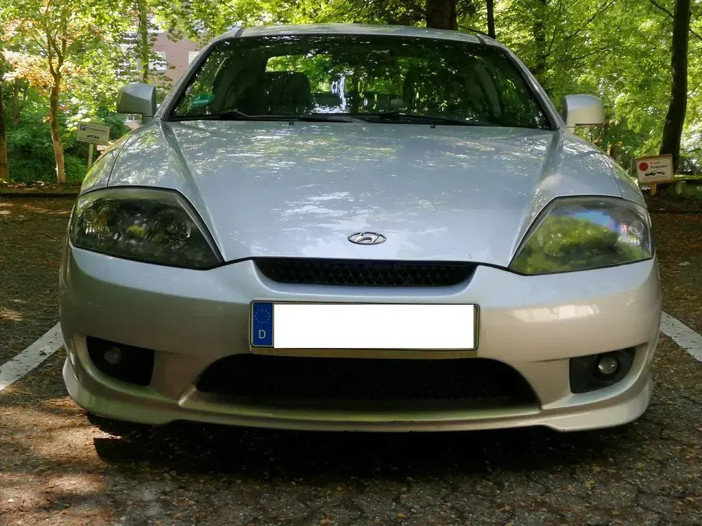 Gebraucht Hyundai Coupé GLS 143 PS (105 kW) 2006 Silber Coupé