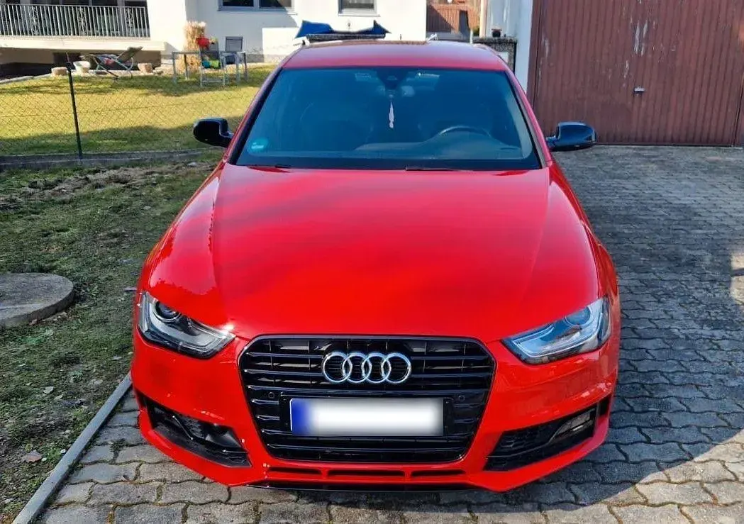 Gebraucht Audi A4 Competition 204 PS (150 kW) 2015 Rot Limousine