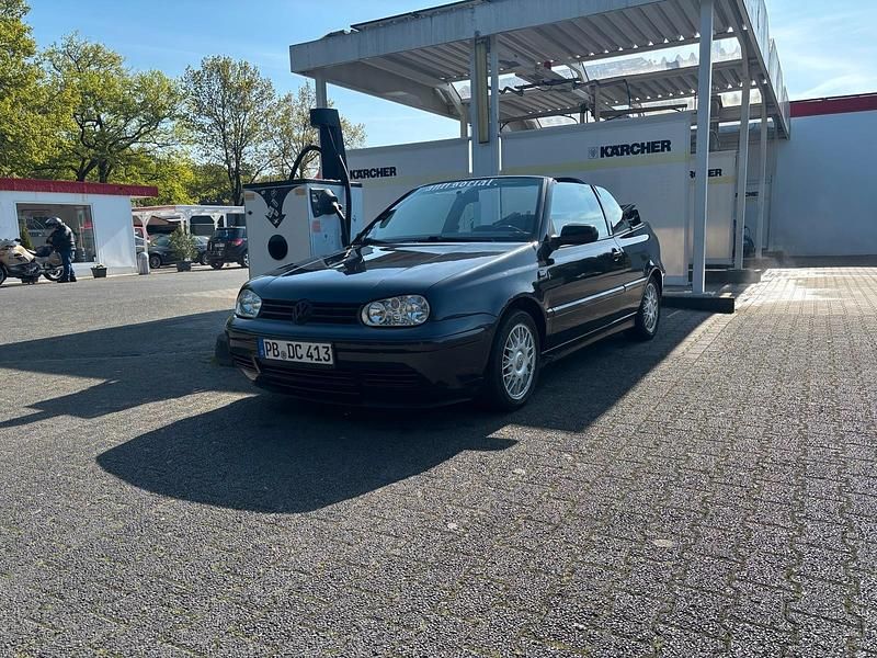 Schwarz Gebraucht 2000 VW Golf Cabriolet Cabrio | 1.600 € (Fairer Preis) - Bild 1/4