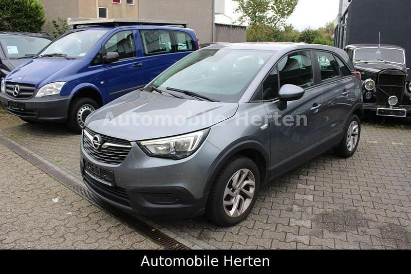 Grau Gebraucht 2018 Opel Crossland X Edition SUV | 12.900 € (Superpreis) - Bild 1/4