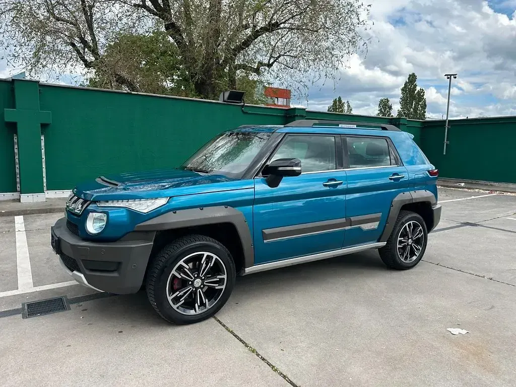 Gebraucht Baic BJ20 136 PS (100 kW) 2018 Blau SUV