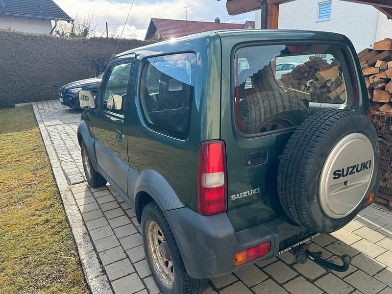 Gebraucht Suzuki Jimny 86 PS (63 kW) 2010 Grün SUV