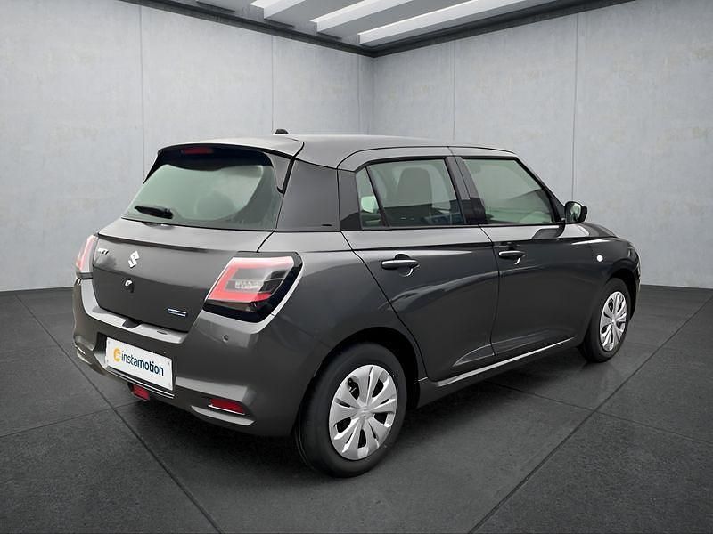 Neu Suzuki Swift 83 PS (61 kW) 2025 Grau Kleinwagen