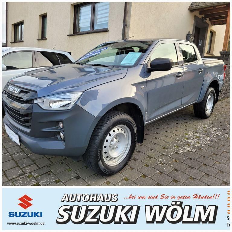 Gebraucht Isuzu D-Max 163 PS (119 kW) 2024 Islay gray Abholung