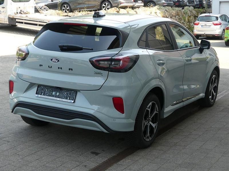 Gebraucht Ford Puma ST-Line 125 PS (91 kW) 2024 Grau SUV