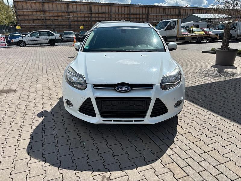 Second-hand Ford Focus 150 CP (110 kW) 2013 Alb Break
