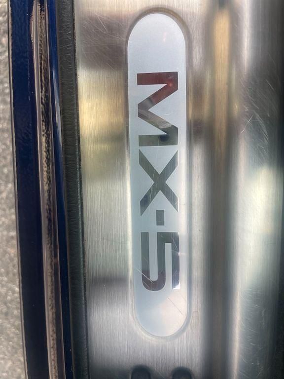 Gebraucht Mazda MX5 110 PS (80 kW) 2003 Blau Cabrio