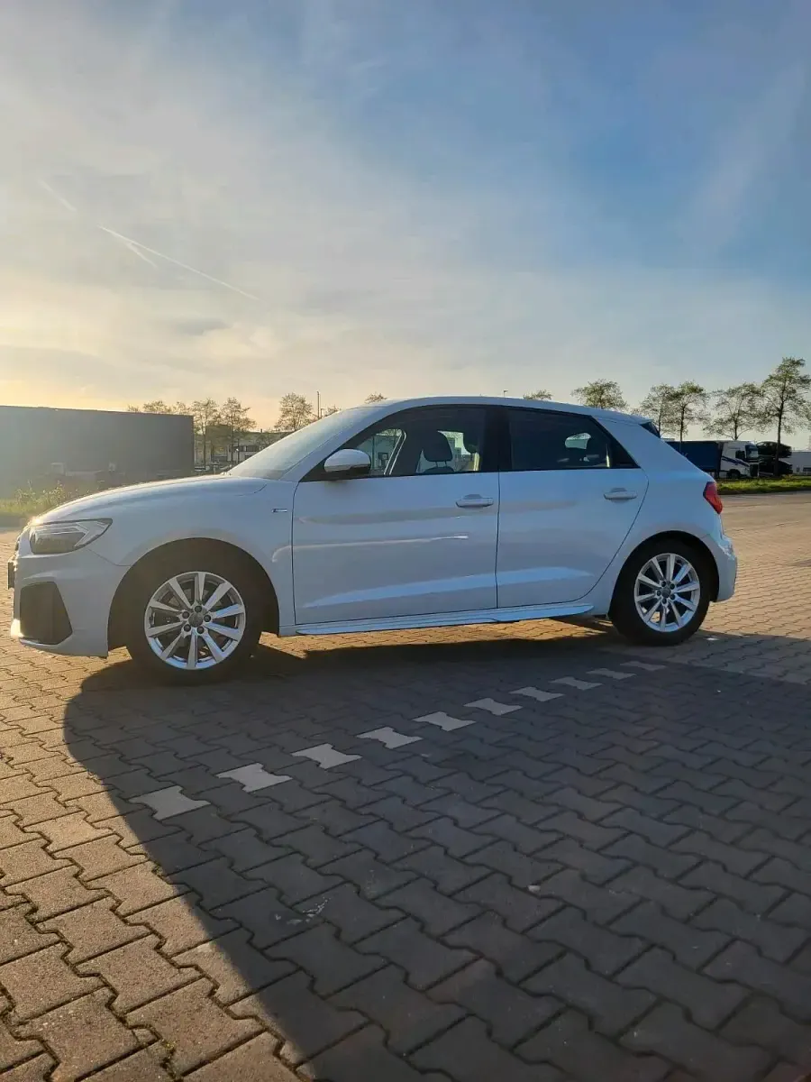 Gebraucht Audi A1 Sport 115 PS (84 kW) 2019 Weiß SUV