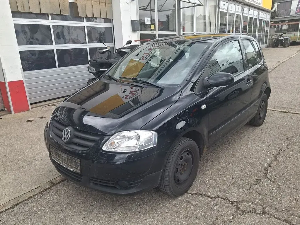 Brugt VW Fox Basis 54 HK (39 kW) 2005 Sort Hatchback