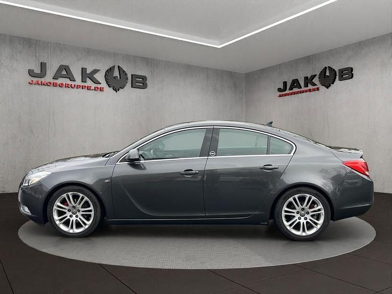 Gebraucht Opel Insignia Edition 140 PS (102 kW) 2009 Grau Limousine