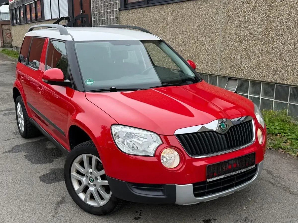 Gebraucht Skoda Yeti Plus Edition 105 PS (77 kW) 2013 Rot SUV