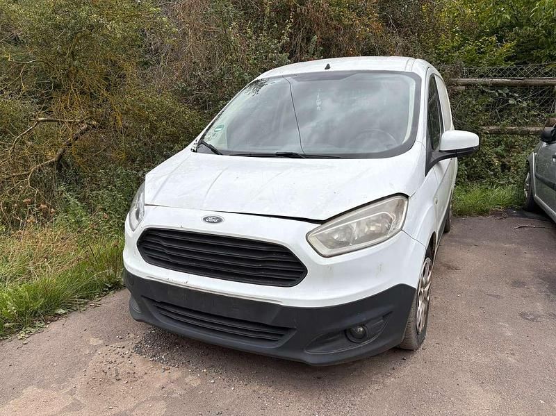 Gebraucht Ford Transit Trend 75 PS (55 kW) 2014 Frostweiß Van / Kleinbus