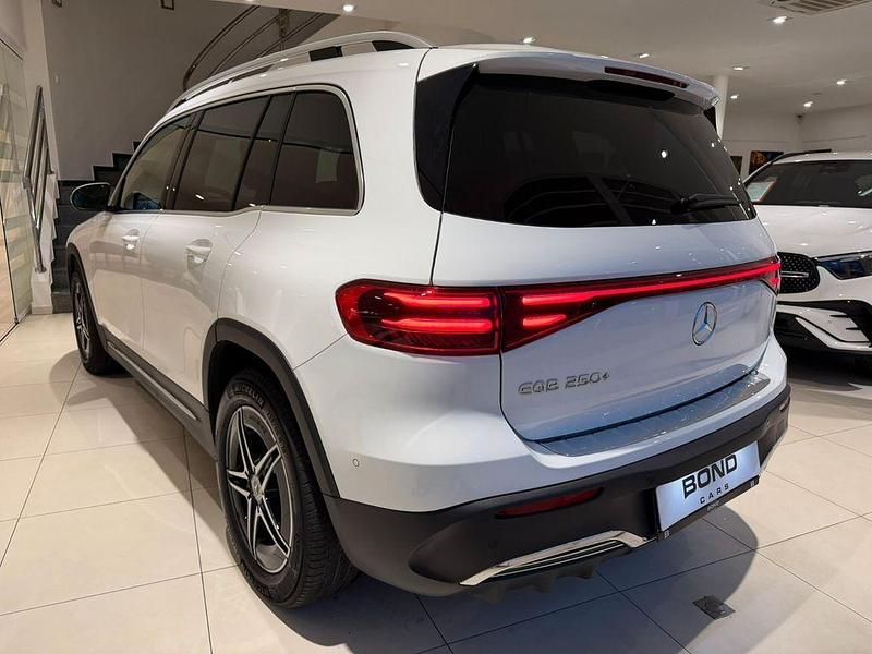 Second-hand Mercedes EQB250+ AMG 139 kW (190 CP) 2025 Alb SUV