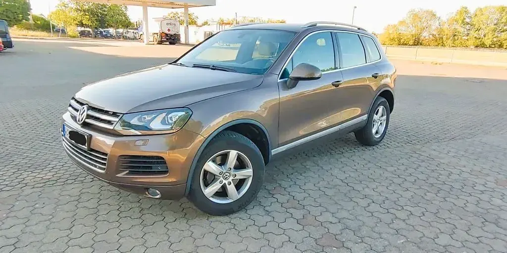 Gebraucht VW Touareg Exclusive 245 PS (180 kW) 2014 Braun SUV