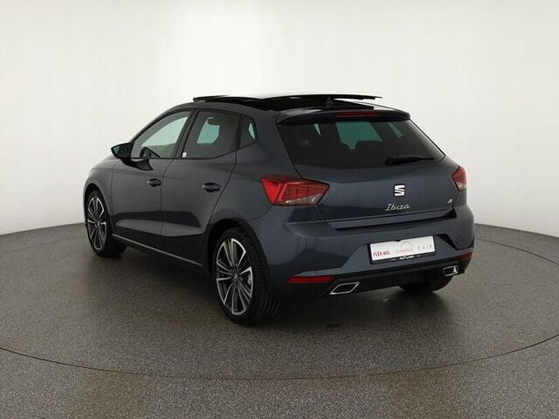 Neu Seat Ibiza FR 150 PS (110 kW) 2025 Grau Limousine
