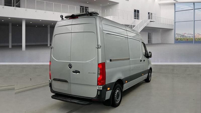 Gebraucht Mercedes Sprinter 143 PS (105 kW) 2018 Silber Van