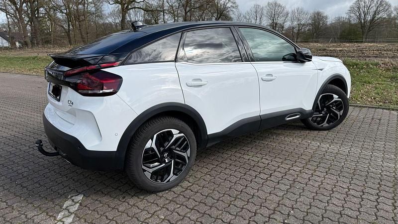 Gebraucht Citroën C4 PureTech 131 PS (96 kW) 2024 Weiß SUV