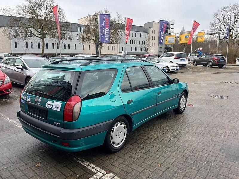 Gebraucht Peugeot 306 75 PS (55 kW) 1999 Grün Kombi