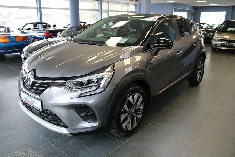 Gebraucht Renault Captur Experience 131 PS (96 kW) 2020 Grau SUV