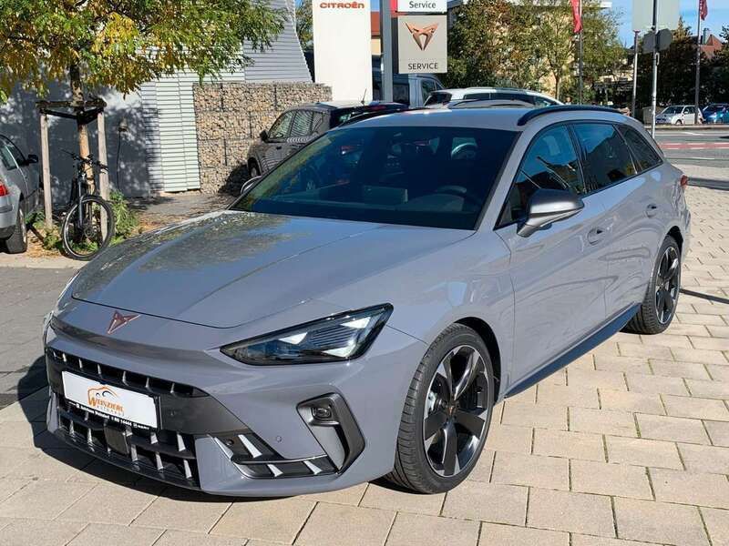 Graphenegrau Gebraucht 2024 Cupra Leon Kombi | 33.380 € (Fairer Preis) - Bild 1/4