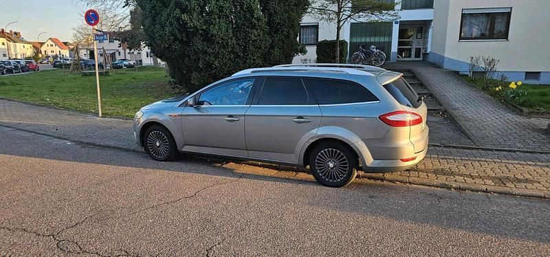 Gebraucht Ford Mondeo 140 PS (102 kW) 2007 Kombi