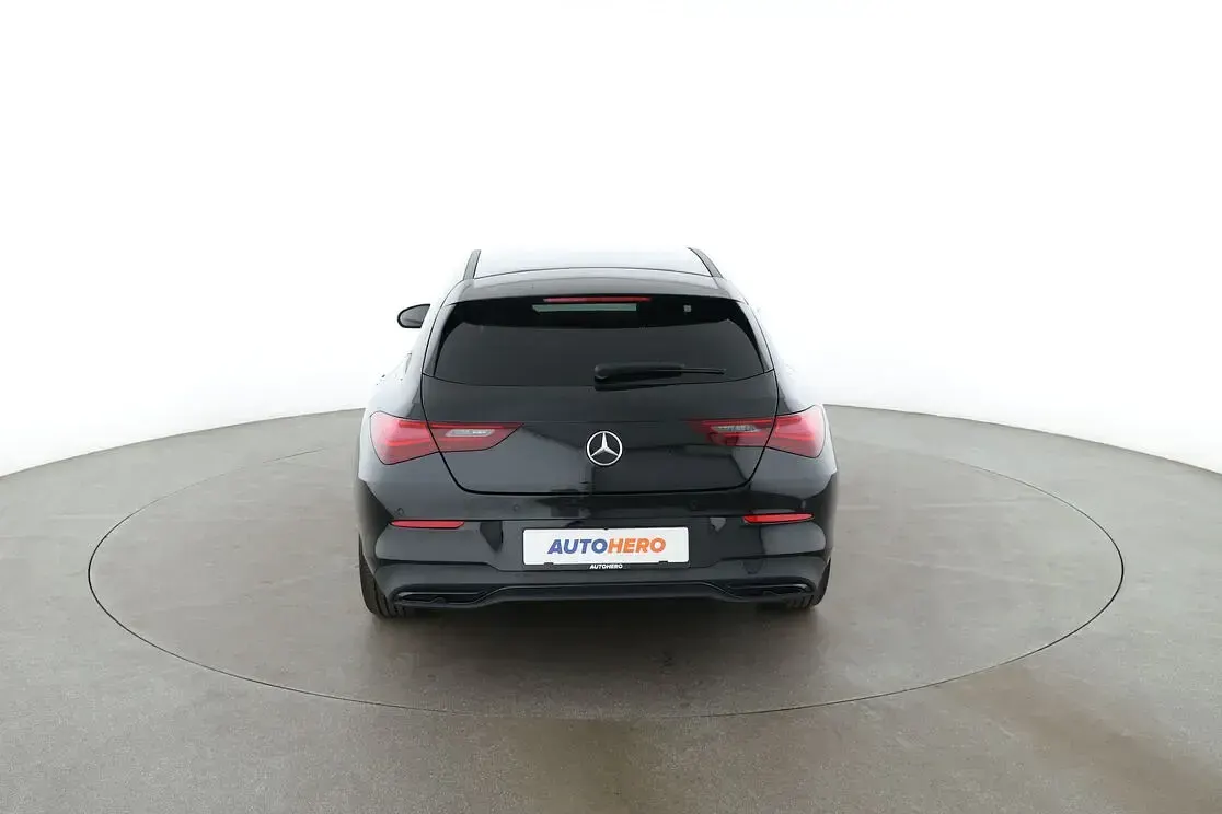 Gebraucht Mercedes CLA180 Shooting Brake Progressive 150 PS (110 kW) 2024 Schwarz Kombi