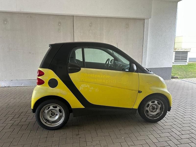 Gebraucht Smart ForTwo Coupé 61 PS (44 kW) 2008 Schwarz Coupé