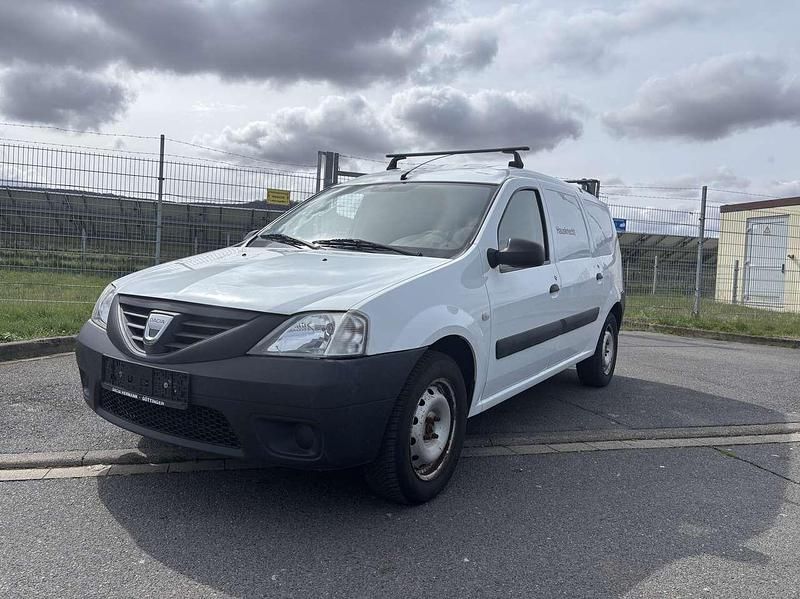 Gebraucht Dacia Logan Ambiance 75 PS (55 kW) 2009 Gletscherweiss Van / Kleinbus