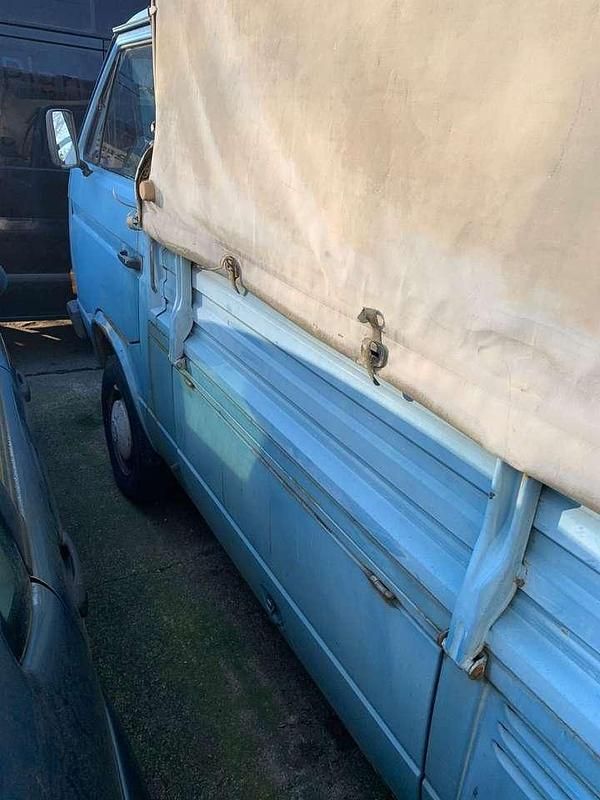 Gebraucht VW T3 77 PS (56 kW) 1984 Blau Van