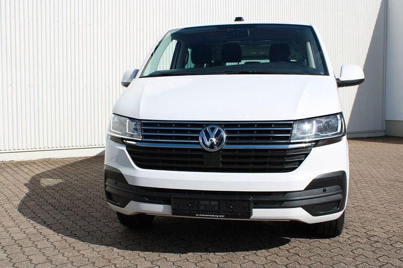 Gebraucht VW Caravelle 150 PS (110 kW) 2021 Weiß Van / Kleinbus