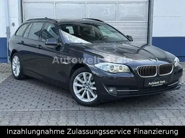Gebraucht BMW 530 Shadowline 258 PS (189 kW) 2012 Grau Kombi