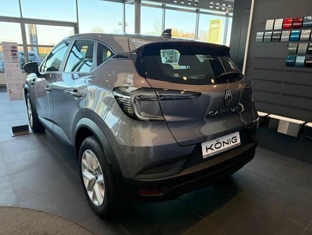 Neu Renault Captur Evolution 91 PS (66 kW) 2025 Grau SUV